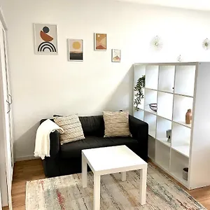 Lyma - S70 Apartment